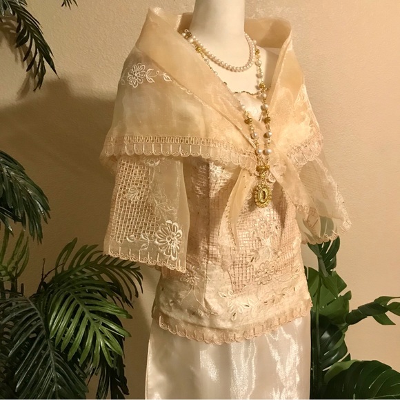Beautiful Cream Beige Kimona Gown with matching Alampay, 3 pcs. Ma. Clara Style - Picture 12 of 16